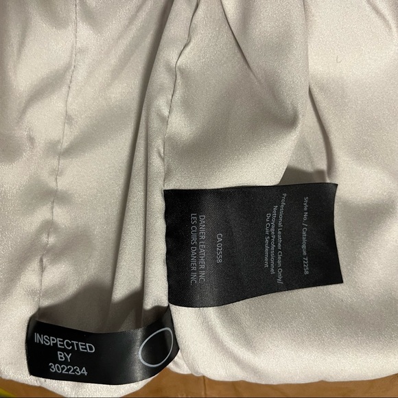 Danier moto jacket tan size small - Picture 8 of 9